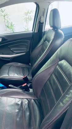 FORD-ECOSPORT-2015