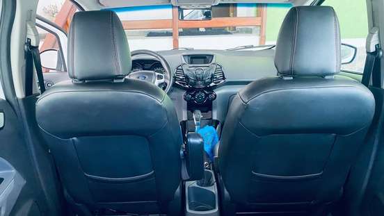 FORD-ECOSPORT-2015