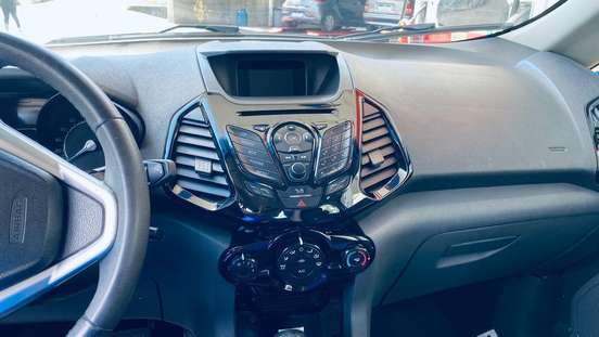 FORD-ECOSPORT-2015