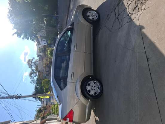 FORD-FIESTA-1.6 MPI SEDAN 8V FLEX 4P MANUAL FORD-FIESTA-2009