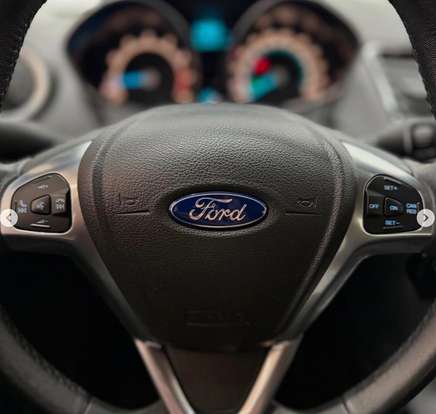 FORD-FIESTA-2013