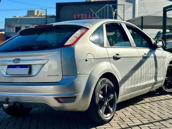 FORD-FOCUS-2.0 GLX 16V FLEX 4P AUTOMÁTICO FORD-FOCUS-2012