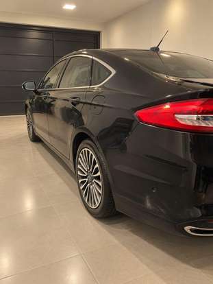 FORD-FUSION-2017