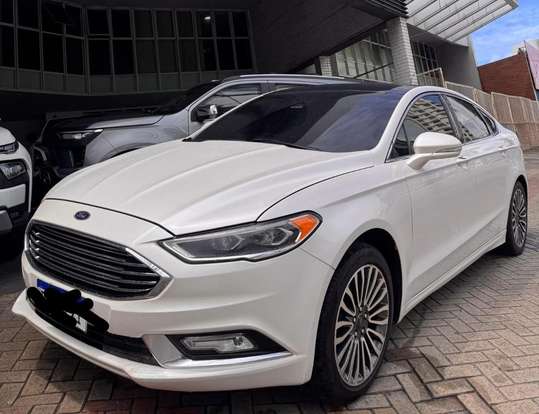 FORD-FUSION-2017