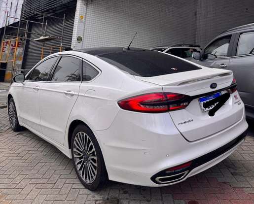 FORD-FUSION-2017