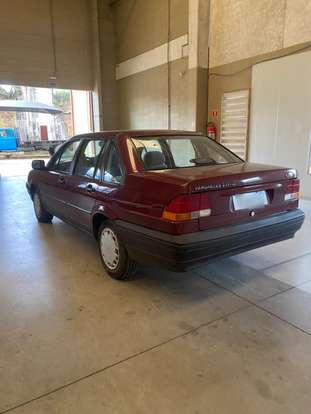 FORD-VERSAILLES-1995