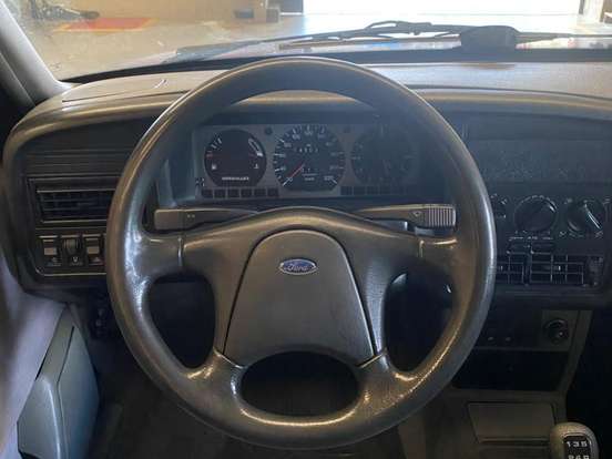 FORD-VERSAILLES-2.0 I GHIA 8V GASOLINA 4P MANUAL FORD-VERSAILLES-1995