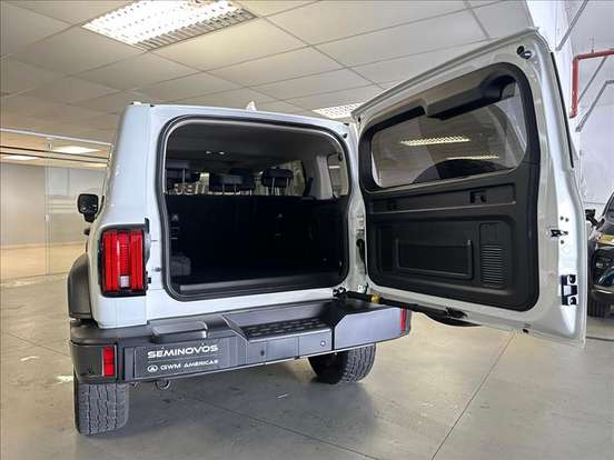 GWM-TANK 300-2.0 HI4-T PHEV 4X4 9HAT GWM-TANK 300-2025