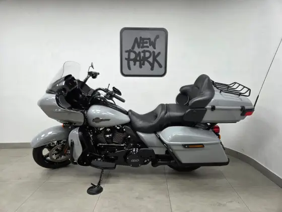 HARLEY-DAVIDSON ROAD GLIDE LIMITED 