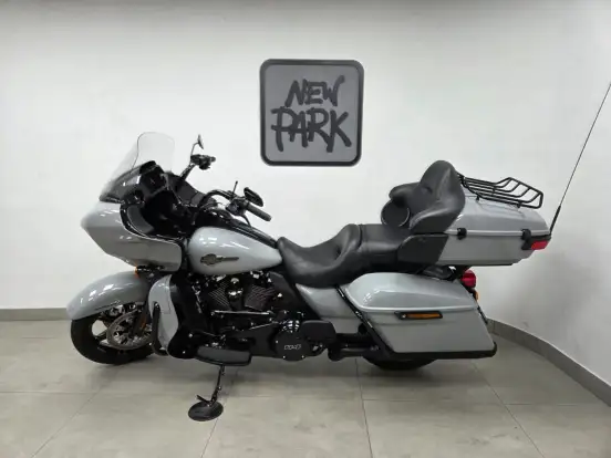HARLEY-DAVIDSON-ROAD GLIDE LIMITED-2024