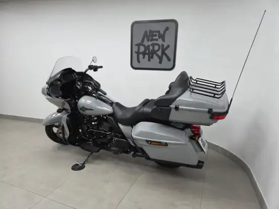 HARLEY-DAVIDSON-ROAD GLIDE LIMITED-2024
