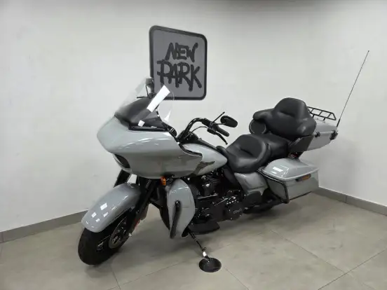 HARLEY-DAVIDSON-ROAD GLIDE LIMITED-2024