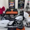 HARLEY-DAVIDSON STREET GLIDE SPECIAL HARLEY-DAVIDSON STREET GLIDE SPECIAL