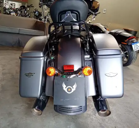 HARLEY-DAVIDSON-STREET GLIDE SPECIAL-2017