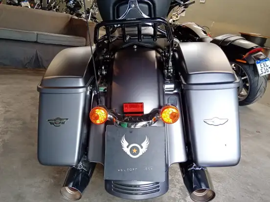 HARLEY-DAVIDSON-STREET GLIDE SPECIAL HARLEY-DAVIDSON-STREET GLIDE SPECIAL-2017