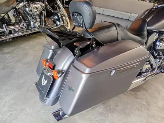 HARLEY-DAVIDSON-STREET GLIDE SPECIAL-2017