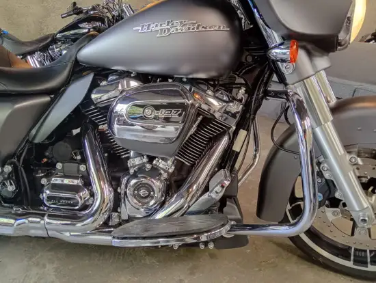 HARLEY-DAVIDSON-STREET GLIDE SPECIAL-2017