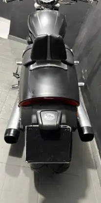 HARLEY-DAVIDSON-V-ROD MUSCLE-2011