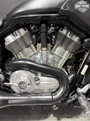 HARLEY-DAVIDSON-V-ROD MUSCLE-2011