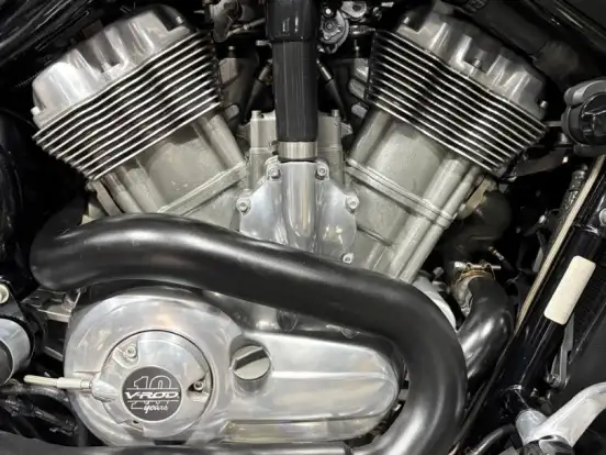 HARLEY-DAVIDSON-V-ROD MUSCLE HARLEY-DAVIDSON-V-ROD MUSCLE-2011