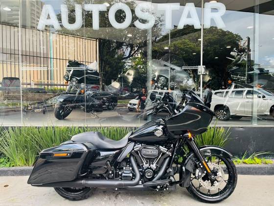 HARLEY-DAVIDSON ROAD GLIDE SPECIAL 