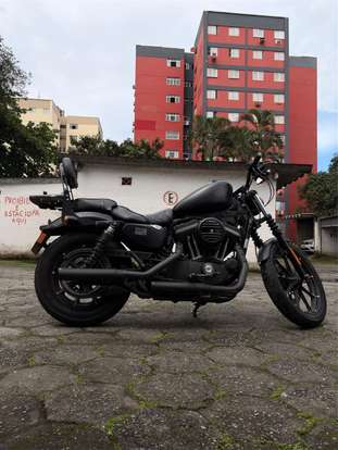 HARLEY-DAVIDSON-SPORTSTER IRON 883-2020