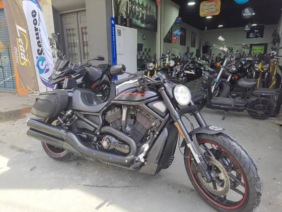 HARLEY-DAVIDSON V-ROD MUSCLE 