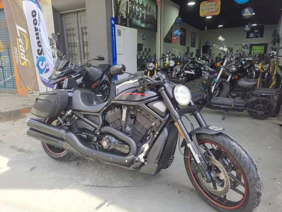 HARLEY-DAVIDSON-V-ROD MUSCLE HARLEY-DAVIDSON-V-ROD MUSCLE-2013
