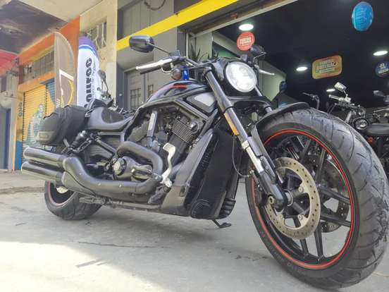 HARLEY-DAVIDSON-V-ROD MUSCLE-2013