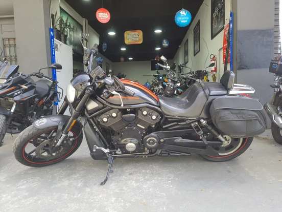 HARLEY-DAVIDSON-V-ROD MUSCLE HARLEY-DAVIDSON-V-ROD MUSCLE-2013