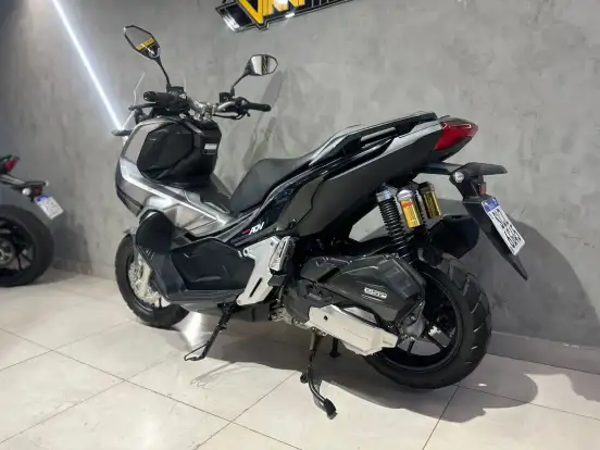 HONDA-ADV-2023