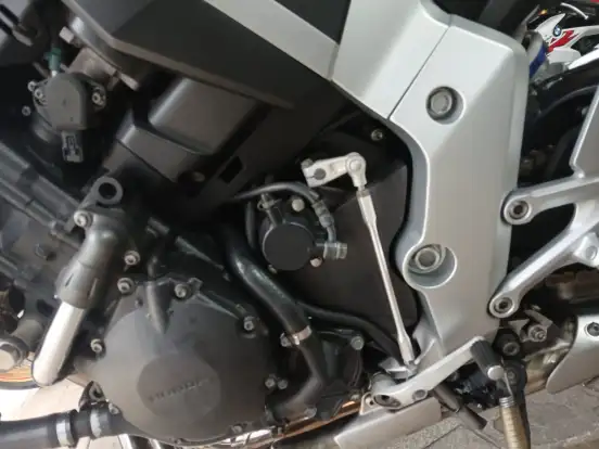 HONDA-CB 1000R HONDA-CB 1000R-2013