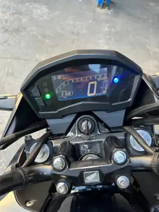 HONDA-CB TWISTER-2018