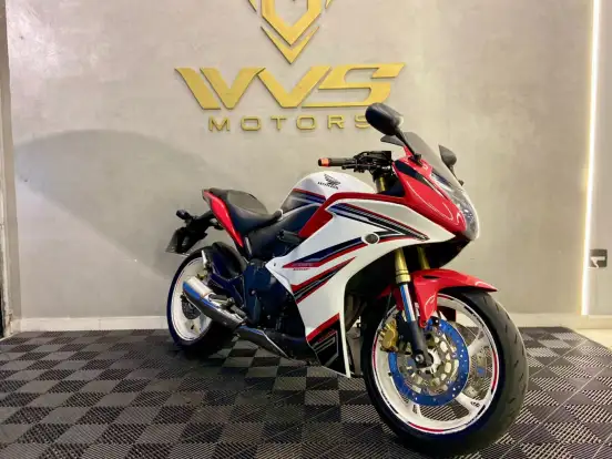 HONDA-CBR 600F HONDA-CBR 600F-2012