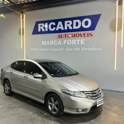 HONDA-CITY-1.5 LX 16V FLEX 4P AUTOMÁTICO HONDA-CITY-2009