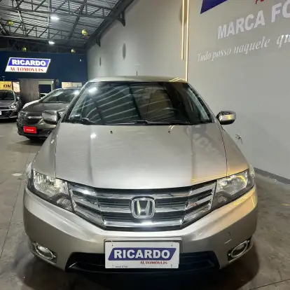 HONDA-CITY-1.5 LX 16V FLEX 4P AUTOMÁTICO HONDA-CITY-2009