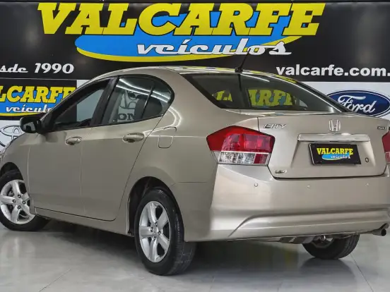 HONDA-CITY-1.5 LX 16V FLEX 4P AUTOMÁTICO HONDA-CITY-2010