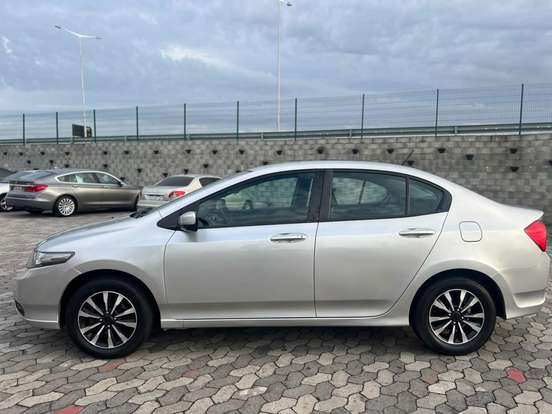 HONDA-CITY-2012