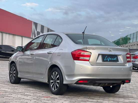 HONDA-CITY-1.5 LX 16V FLEX 4P AUTOMÁTICO HONDA-CITY-2012