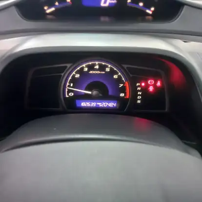 HONDA-CIVIC-2010