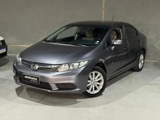 HONDA CIVIC 1.8 LXS 16V FLEX 4P MANUAL