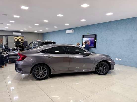 HONDA-CIVIC-2021