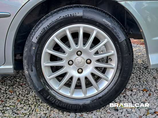 HONDA-CIVIC-2005