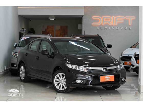 HONDA CIVIC 1.8 LXS 16V FLEX 4P AUTOMÁTICO