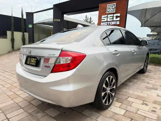HONDA-CIVIC-2.0 LXR 16V FLEX 4P AUTOMÁTICO HONDA-CIVIC-2015
