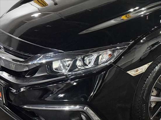 HONDA-CIVIC-2021