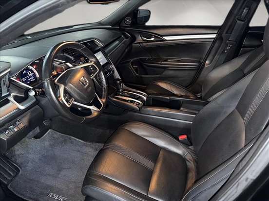 HONDA-CIVIC-2021
