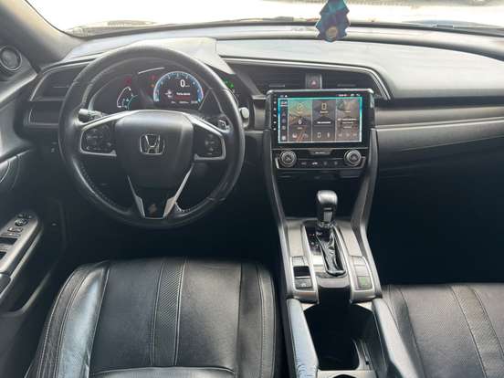 HONDA-CIVIC-2018