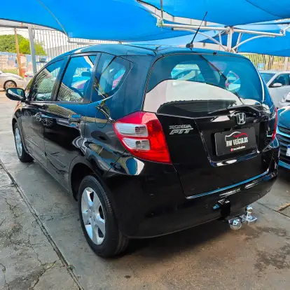 HONDA-FIT-2012