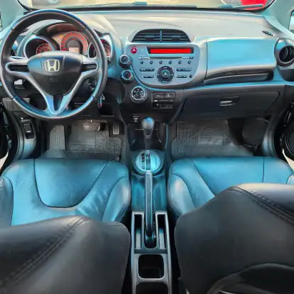 HONDA-FIT-2012